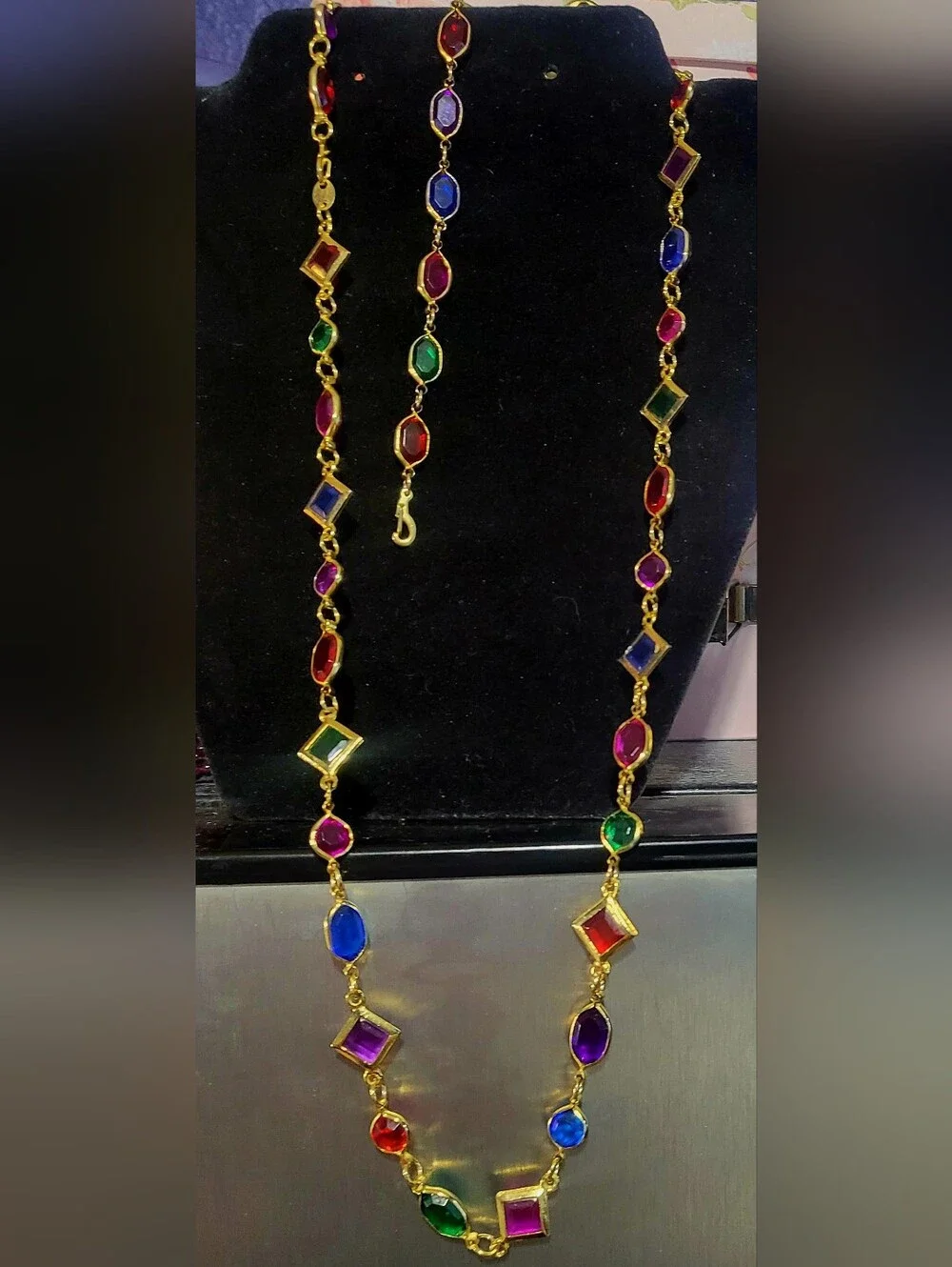 Vtg Gold Tone Multicolor Acrylic Gem Bezel Station 30